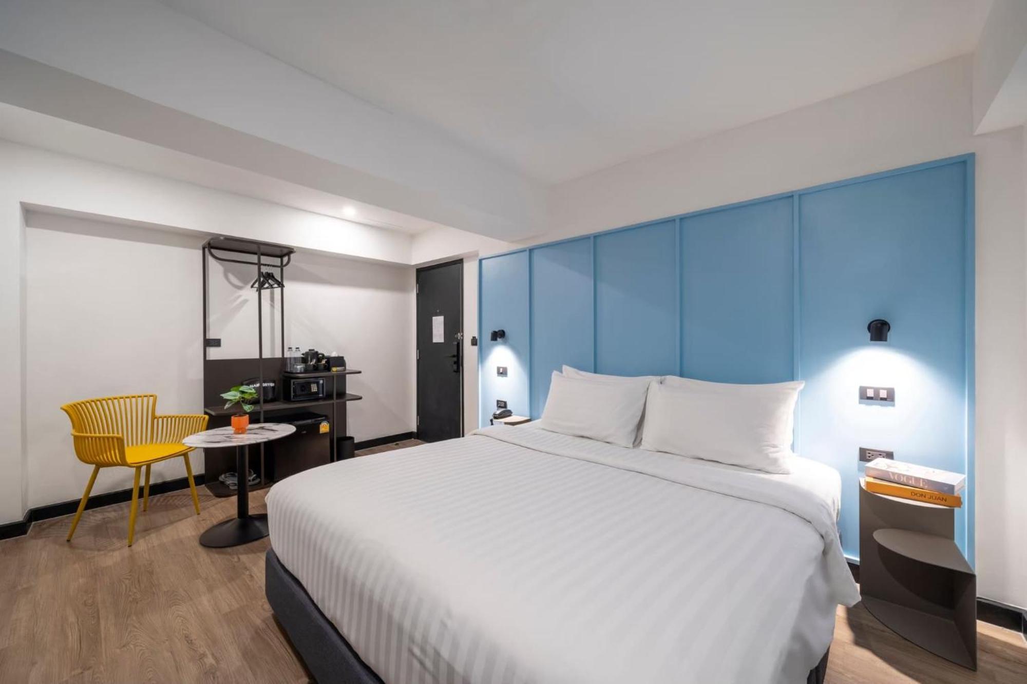 Myhotel Cmyk@Ratchada Bangkok Esterno foto